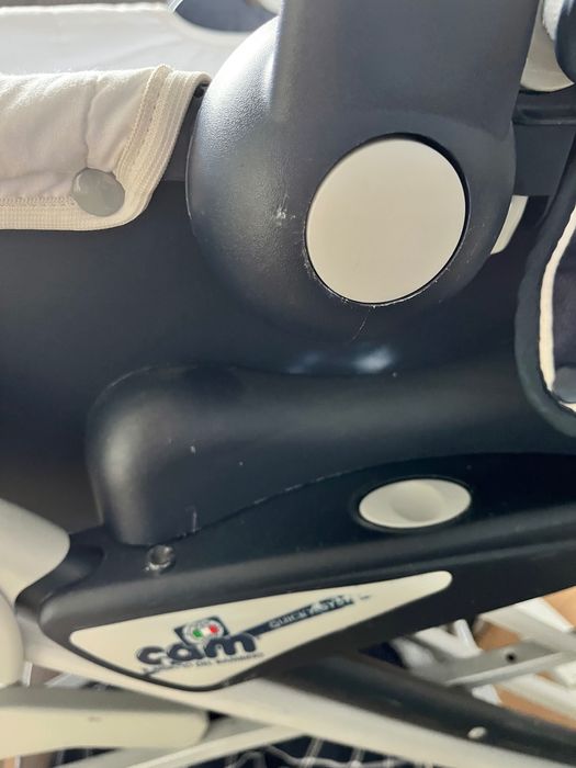 Cărucior + scoică bebe