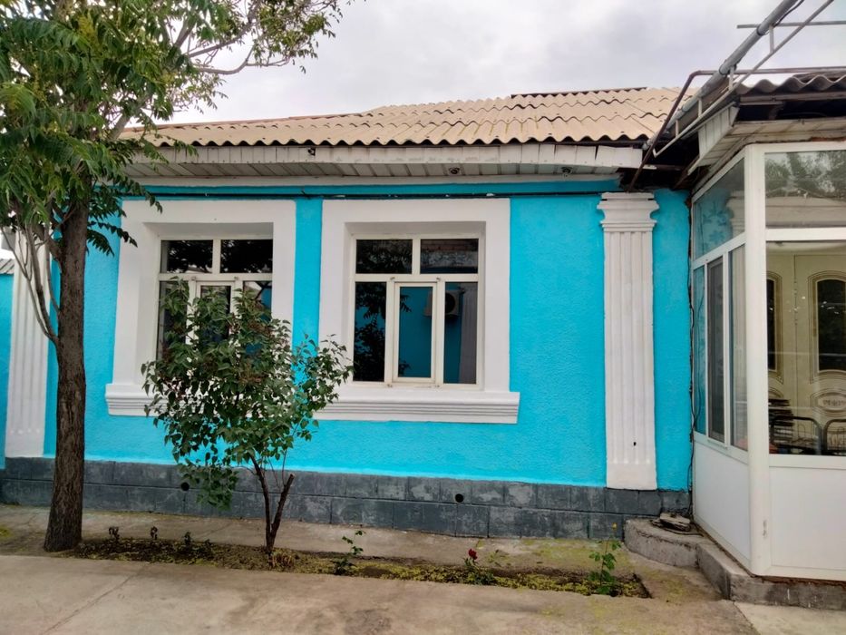 Срочно продаётся дом + времянка