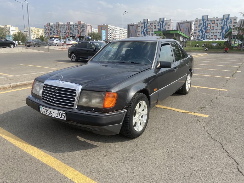 Мерседес 124 после дтп