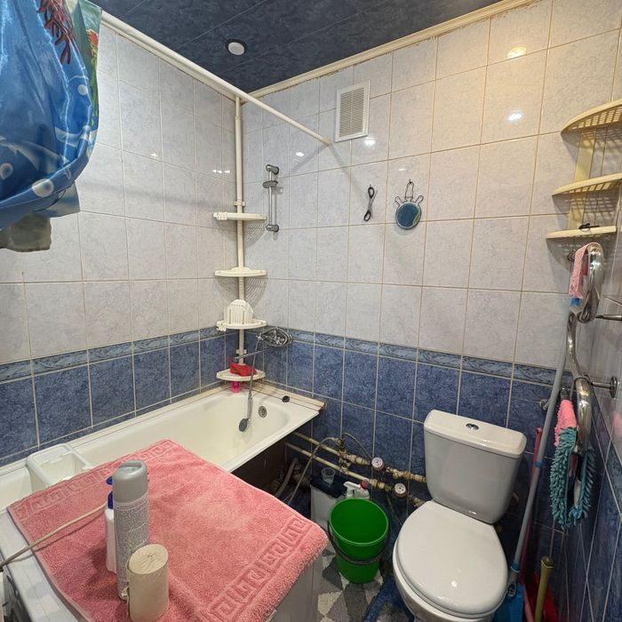 Продам 2х комнатную кВ, 2/4