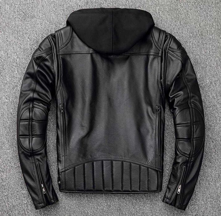 Кожанки для мужчин в наличии