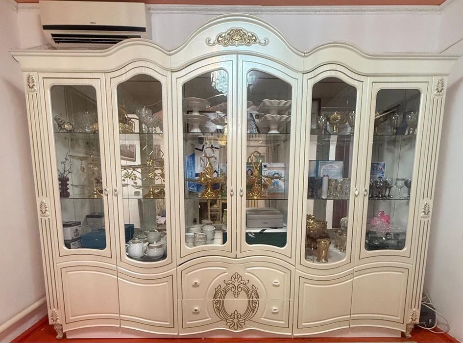 Стенка сатылады срочно