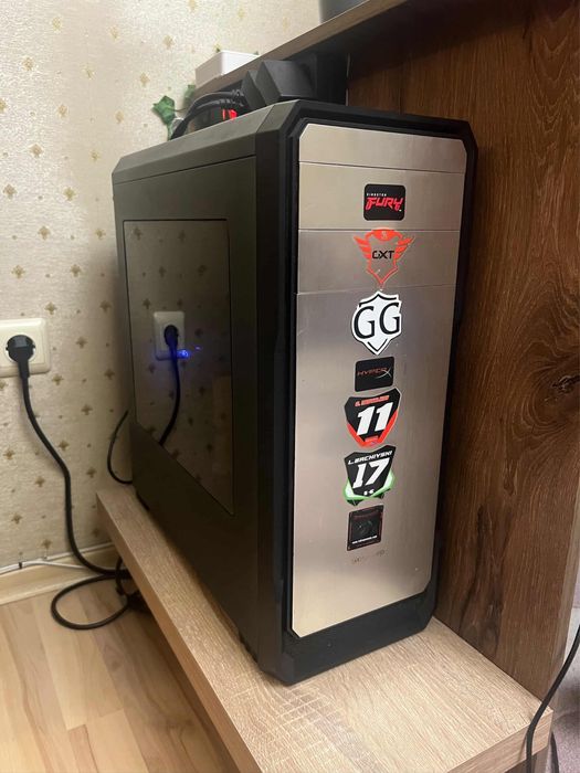 Настолен/Геймърски Компютър