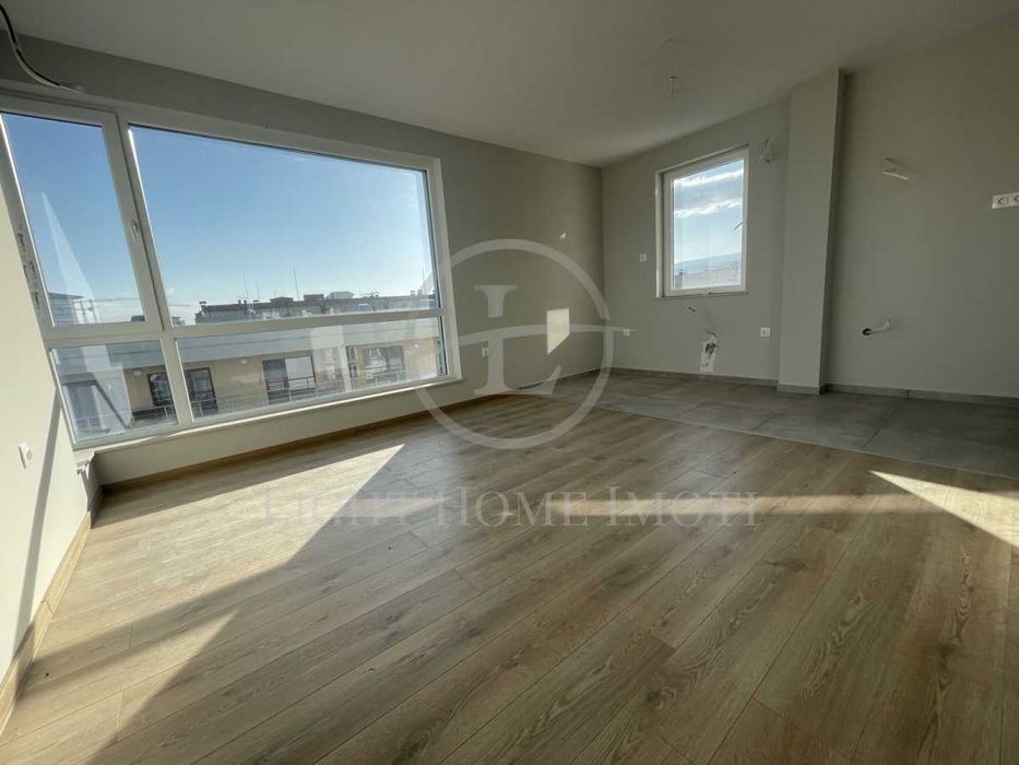 Продава се Тристаен апартамент в Пловдив, Христо Смирненски - 88 кв.м за 1599 €/кв.м - Снимка #2