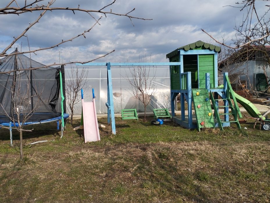 Loc de joaca pentru copii
