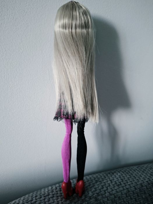 Оперетта Monster high продажа /обмен