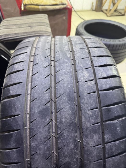 Продам шины в хорошем состоянии r19