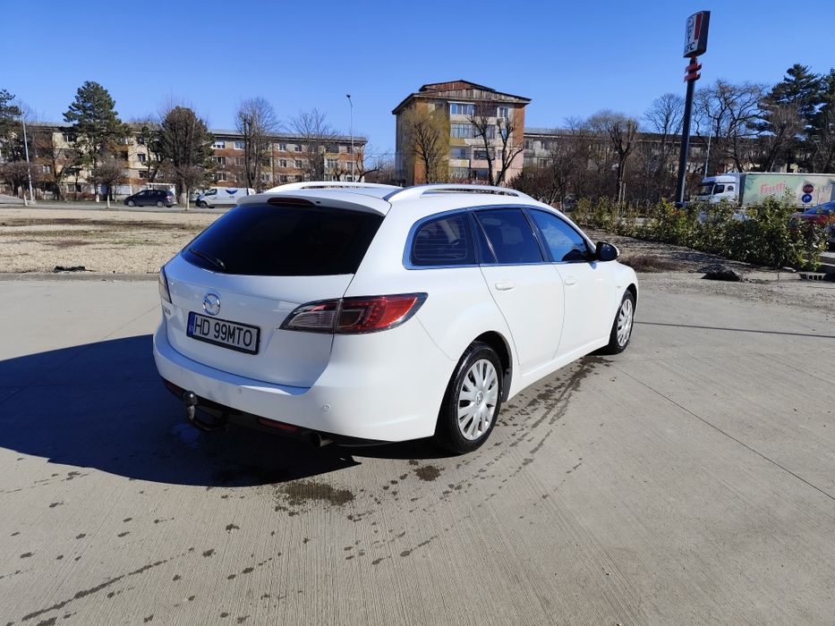 Vând Mazda 6 ALB PERLAT