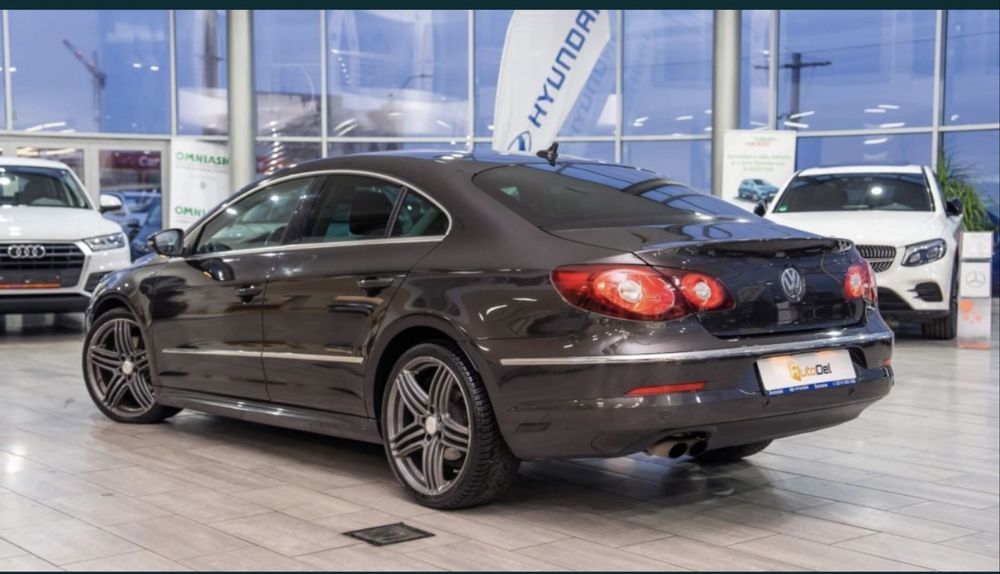 VW Passat CC R-Line 2011