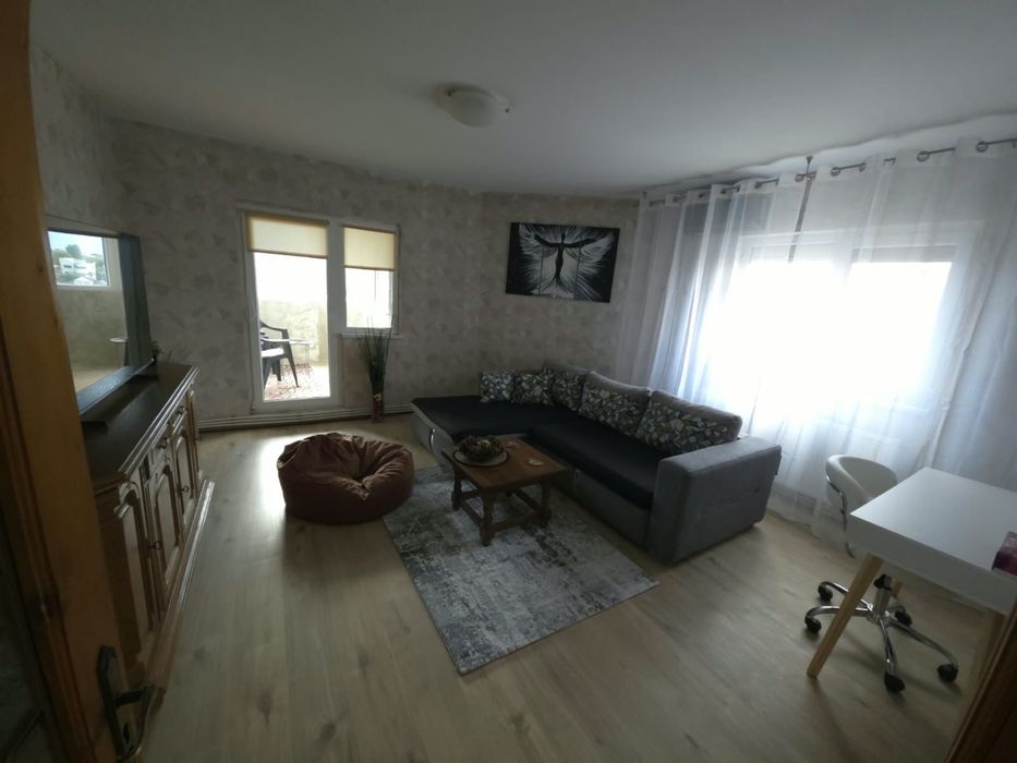 Proprietar inchiriez ap.2 camere Supernova/Carrefour Bratianu SR-uri
