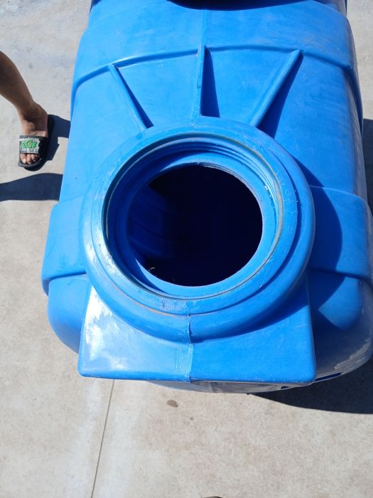 Butoi 500l din plastic almentar