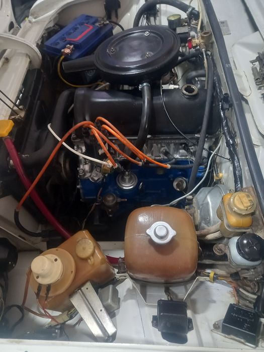 2106 jiguli sotiladi srochna