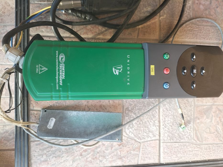 Servodriver servomotor Control Tehnique ABB