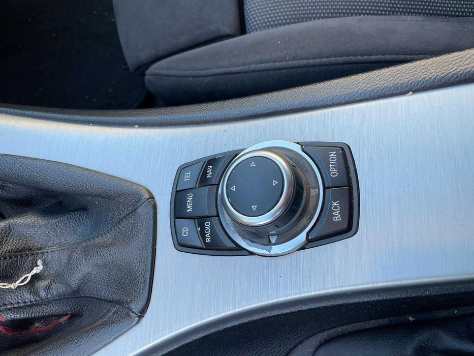 Голяма CIC навигация BMW E90 E91 E92