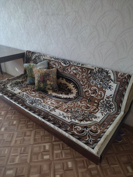 Диван из Чехословацкого гарнитура