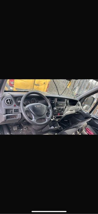 Iveco daily 2.3 2015 cu lift