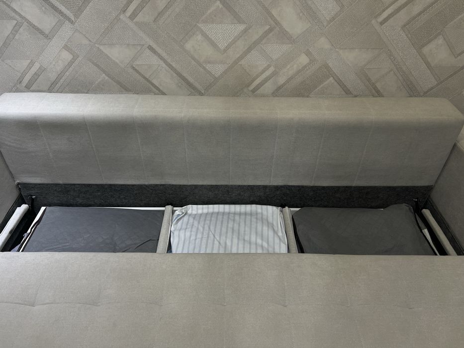 Диван в отличном состоянии