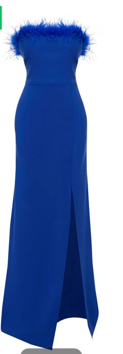 Дълга елегантна рокля