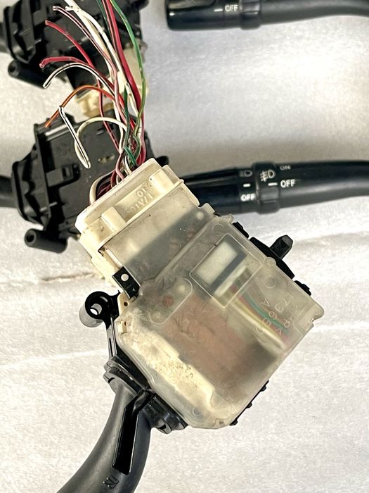 Гитара (переключатель) Camry 30 35 Камри 30 35