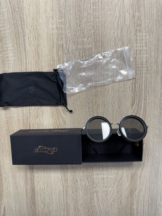 Ochelari de soare cu nuanta reglabila Aura