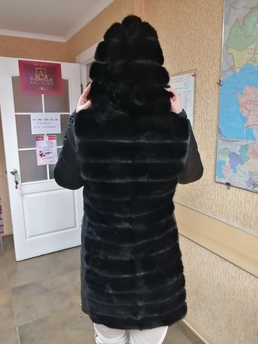 Продам зимнюю дубленку