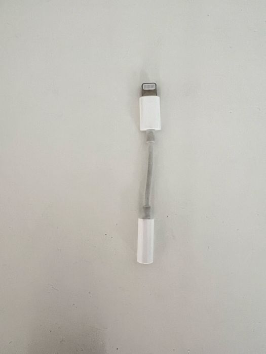 Адаптер 3,5мм жак към Lightning за İphone 2бр + 3,5мм жак