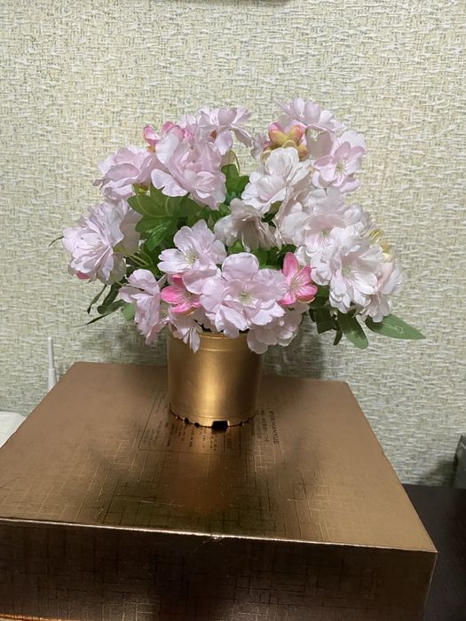 Цветы.  икусственные .