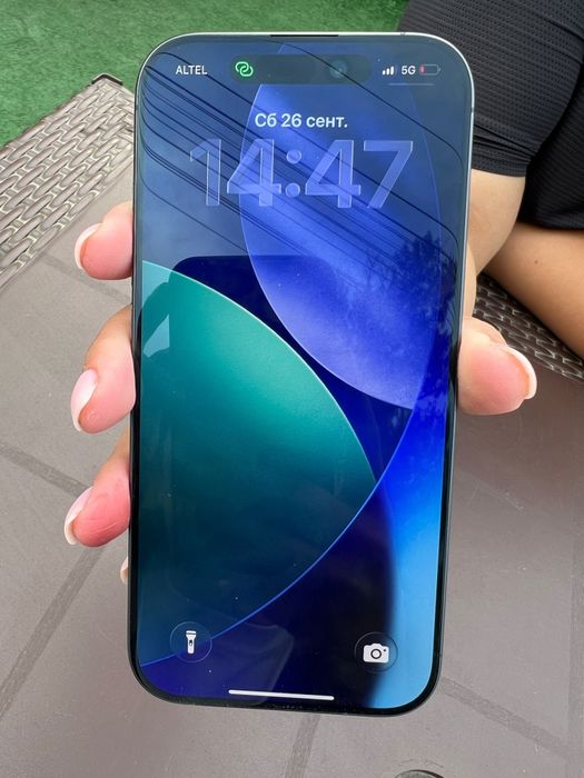 Iphone 17 с коробкой