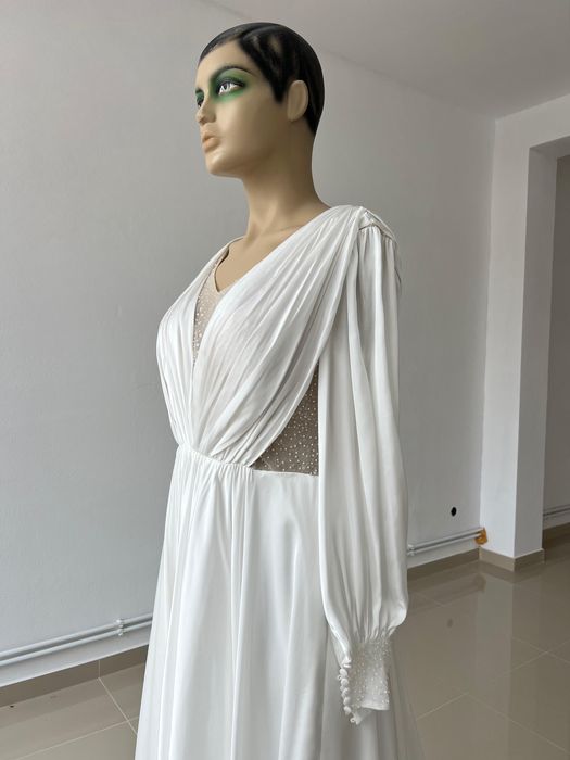 Rochie de mireasă – Nava Bride București