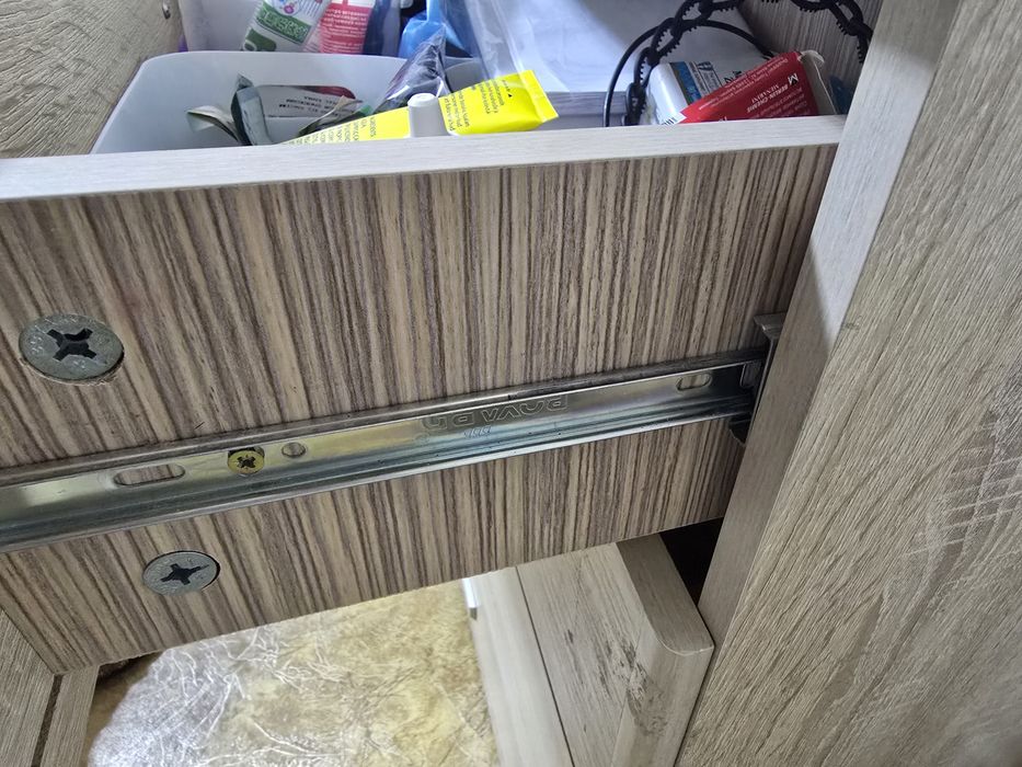 Продам шкаф, комод, тумбы
