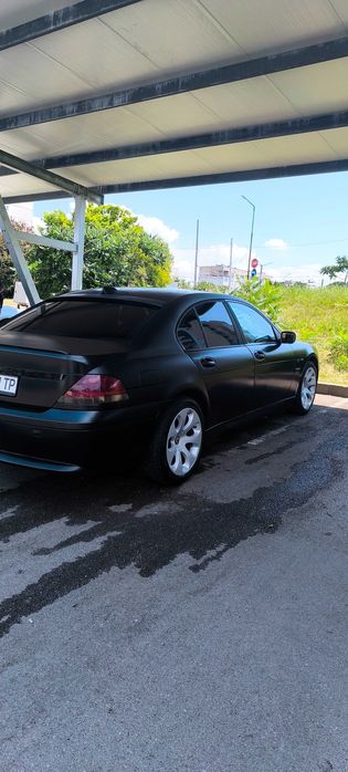 Продавам БМВ Е65 740d V8
