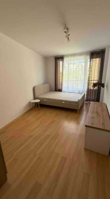 Дава се под наем Тристаен апартамент в София, Център - 95 кв.м за 800 € - Снимка #4