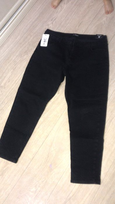 Новые джинсы мом 48 размер