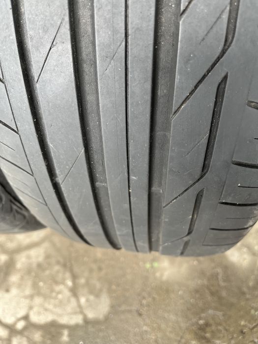 2 бр. летни гуми 225/55/17 Bridgestone RSC DOT 1516 4,5 mm