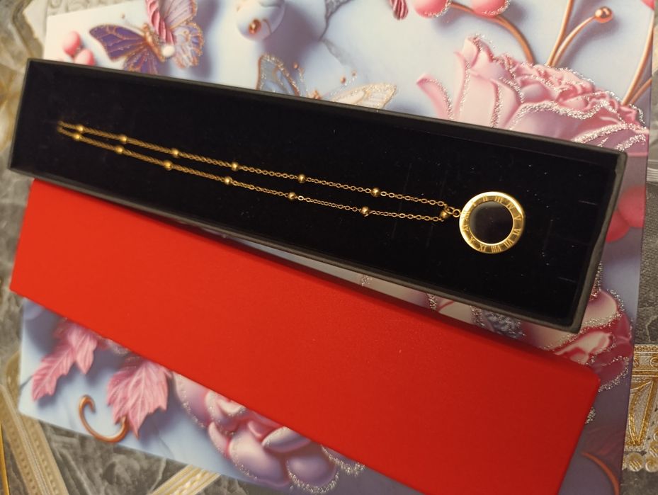 Роскошный подарок для девушки цепочка с кулоном на 8 марта