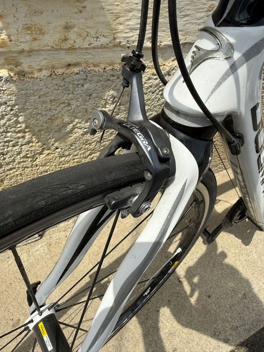 vand cursiera Pinarello dogma 60.1 carbon Marimea S