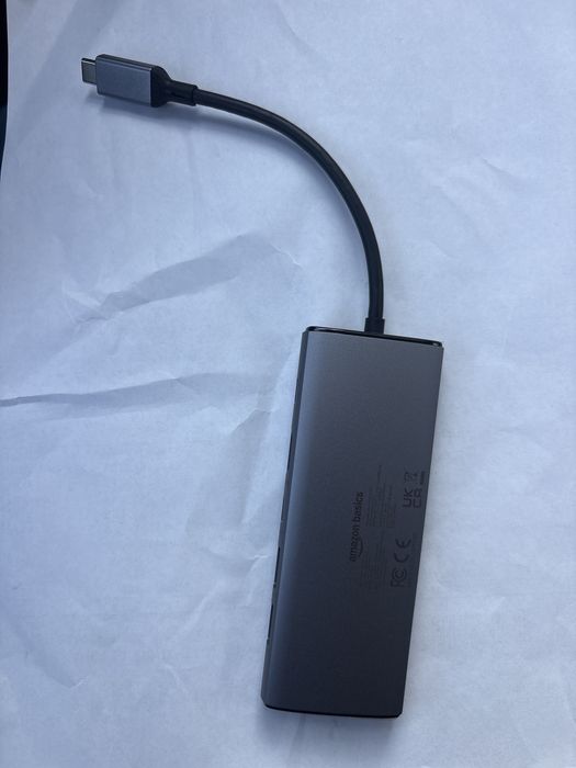 Многопортов USB-C хъб