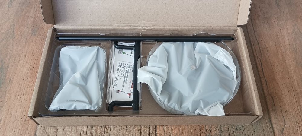 Стойка за слушалки