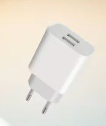 Adaptoare telefoane/tablete