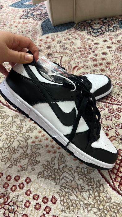 Продам кросовки