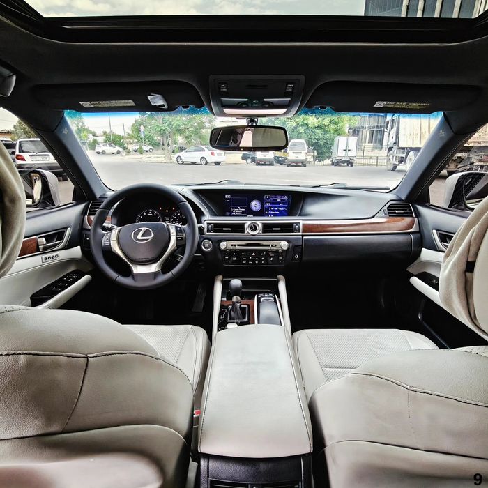 Lexus GS350, 2013, в отличном состоянии