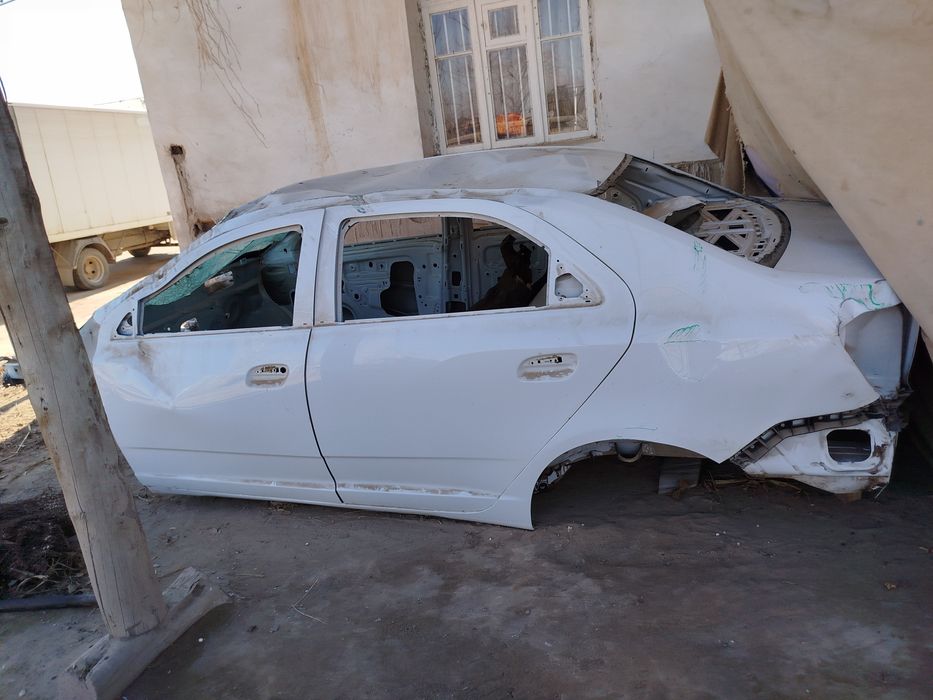 Кобальт кузов запчаст