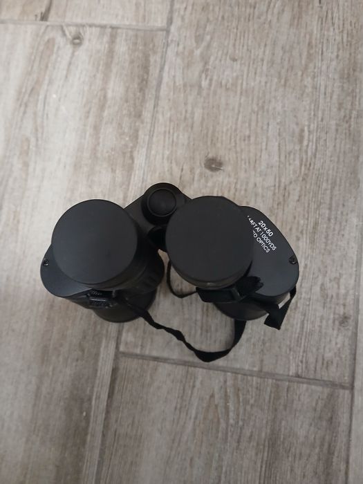 Binoclu mare in stare excelenta