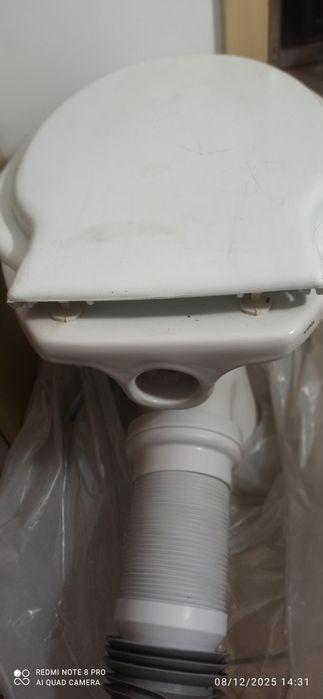 Vas și bazin WC instalație completă