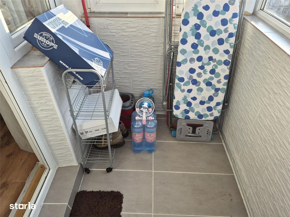 Apartament 3 camere de vanzare Alexandru cel Bun