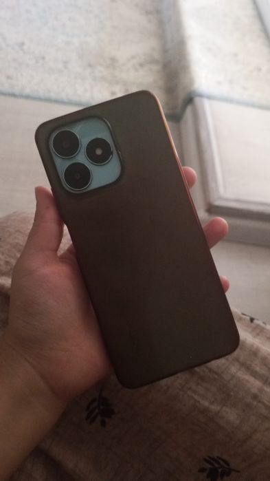 Телефон новый Realme s51