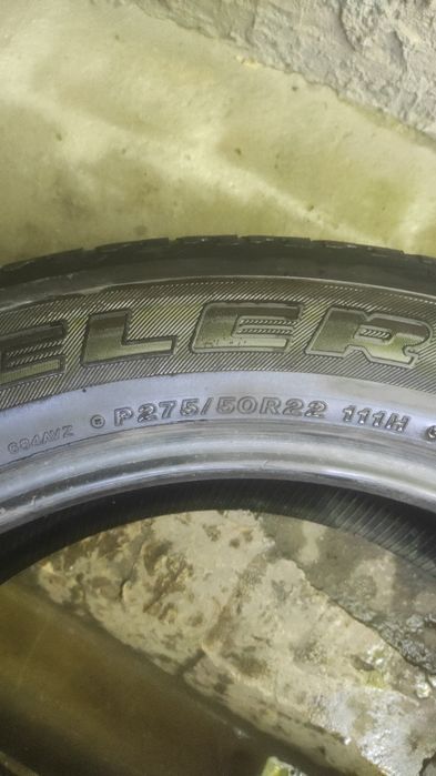 275/50R22 Bridgestone