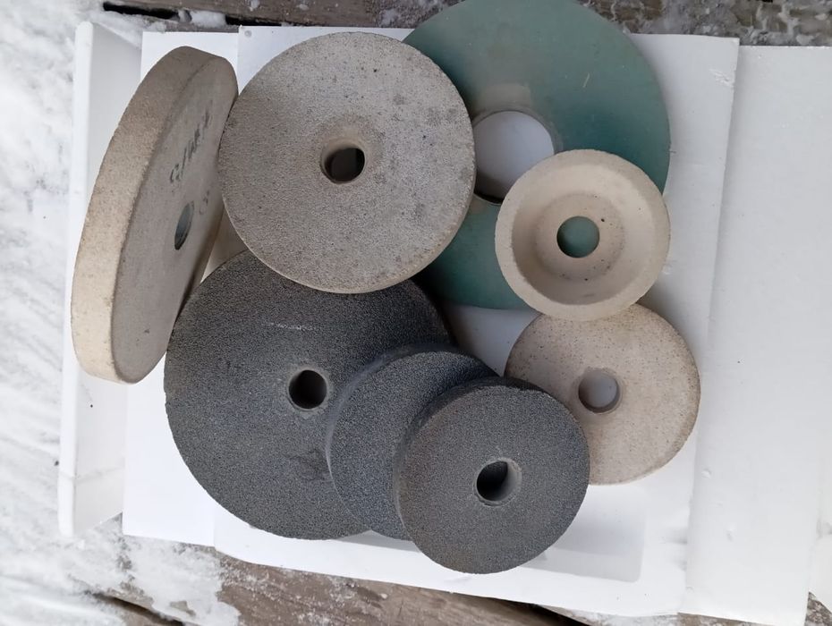 Продам круги абразивные.