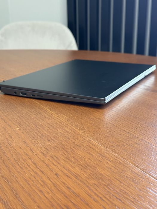 Ноутбук MSI Modern 14 B4MW-252RU (Ryzen 7/64/256)