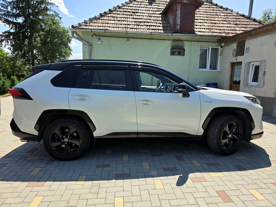 Vând Toyota RAV 4 Luxury Hybrid 2019 (GPL)